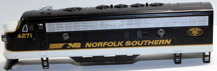 (image for) Body Shell - Norfolk Southern Virginia Div #4271 ( HO F7-A )